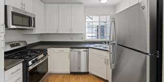 Schooner Bay Apartment Homes Gallery 1