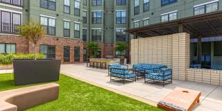 1400 Chestnut Apartments Gallery 19