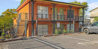 Saint Anne Gallery 9