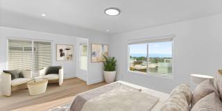 *Limited Move In Special for April Lease Start Date- $750 Off First Month's Rent! *OCEAN VIEWS! Renovated 2 Bed, 2.5 Bath Townhome in San Clemente! Gallery 5