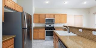 2598 HIGHLAND CLIFF Drive Gallery 17