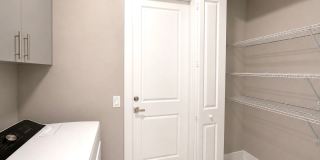 Move In Special! Pool Home with Canal View Gallery 13