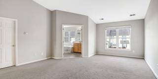22616 WELBORNE MANOR Square Gallery 23