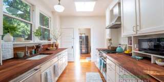 432 Eldridge Avenue Gallery 9