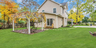 447 W Park Avenue Gallery 29