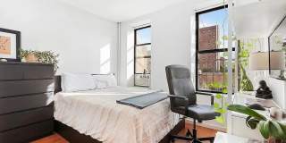 117 Henry Street Gallery 1