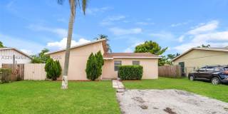 7701 SW 7th Ct Gallery 1