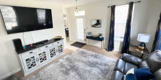 SOUTHWOOD: 4016 Colleton Ct  - Main Townhouse - $200 Utility Credit Gallery 6