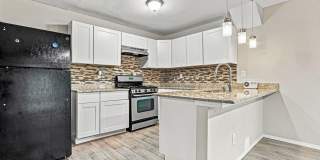 11524 MEADOWBROOK Drive Gallery 13