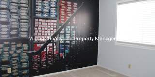 Ready To Go! Very Nice 2 bedroom Condo!!! Gallery 10