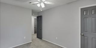 1718-1720 Hazel Street Gallery 20