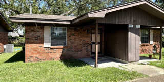 1711 Kentucky Avenue Gallery 1