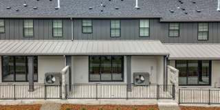 Luxury Townhome for Lease at the Courtyards at Hidden Crest - 7013 NE 132nd Way Gallery 40