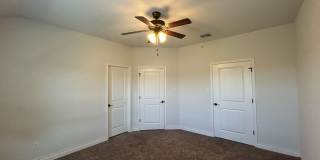 3/2.5/1.5 /Includes Fridge, Washer & Dryer / Oversized 1 Car Garage / Fenced in Yard /  NBISD Gallery 13