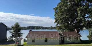 12495 Oakwood Shores Street Gallery 1