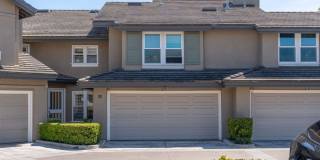 Gorgeous Newly Remodeled Townhome in Exclusive Gated Community Gallery 1