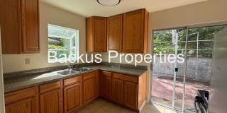 Wonderful two-bedroom home in established neighborhood Gallery 7