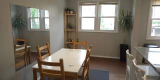 356 KRAMS Avenue Gallery 13