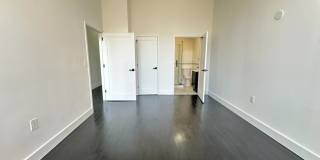 597 Grand Avenue Gallery 6