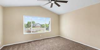 Fantastic Home in the Desirable Sterling Hills Neighborhood Gallery 15