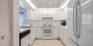 841 WATERSIDE DRIVE Gallery 12