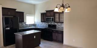 5013 Joe Castillo St Gallery 9