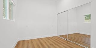 2921 Arizona Apartments Gallery 3