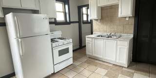 841 West 61st Street - 2 Gallery 6