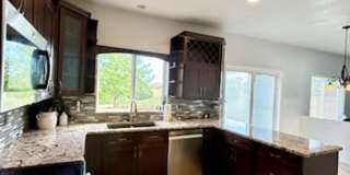 Large 4 bedroom home in Founders Village Large 4 bedroom home in Founders Village Gallery 8