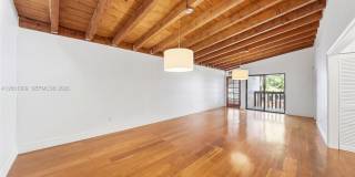 6704 SW 114th Pl Gallery 16