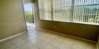 1200 Saint Charles Pl Gallery 10