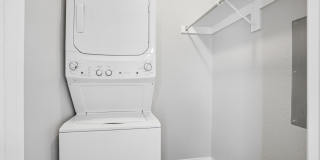 Madison at Bellmar Gallery 12