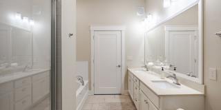 Solstice Signature Apartment Homes Gallery 27