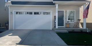 Newly Built 4bd 2.5ba in LSSD Gallery 1