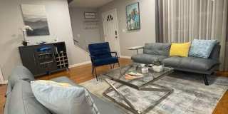 600 FRANCIS Street Gallery 8