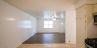 203 Schuerenberg Street Gallery 5