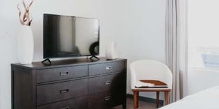 Tanager Tanager Gallery 67