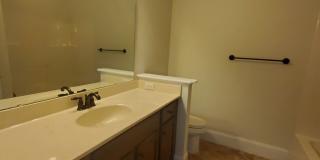 3314-303 Starboard ~ Lakeshore Harbour ~1 Week Free Gallery 11