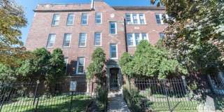 3042 W Wellington Gallery 1