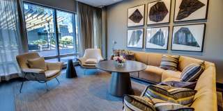 The Benjamin Gallery 32