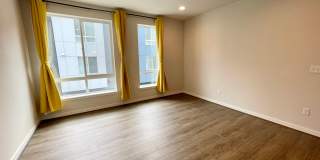 Like-New Beardslee Townhouse... Gallery 14