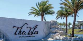 ** 2 BED-2 BATH ** FIRST FLOOR ** LUXURY COTTAGE IN THE ISLES OF COLLIER PRESERVE NAPLES FLORIDA ** SEASONAL ** Gallery 46