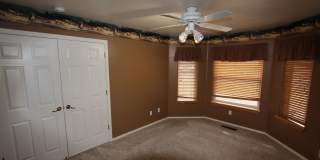 $500 move-in special_Spacious Country Club Home | 3-Car Garage + Basement Bonus Area Gallery 11