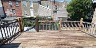 1232 North Hancock Street Gallery 39