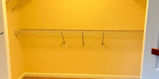 Beautiful 2 bed/2 bath condo in Reston...walk to RESTON TOWN CENTER!! Gallery 12