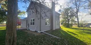 Spacious Farmhouse Gallery 1
