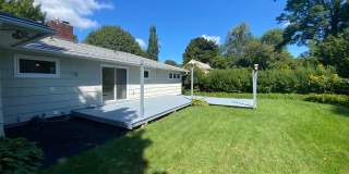 3 Bedroom House South End Neighborhood Burlington Available in September 5th! Gallery 31
