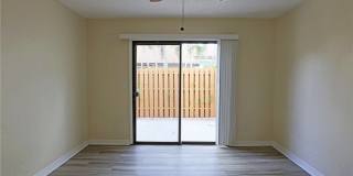 1420 Park Shore Circle Gallery 12