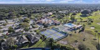 5473 SE Miles Grant Road unit: 206 Gallery 17