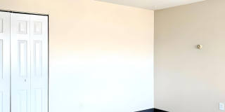 300 West Fuller Avenue - 11 Gallery 4